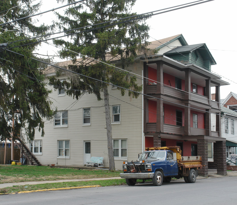 417 Walnut St in Sunbury, PA - Building Photo