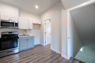 4608 Melbourne Ave in Los Angeles, CA - Building Photo - Building Photo