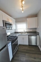 4687 Hamilton St in San Diego, CA - Building Photo - Building Photo