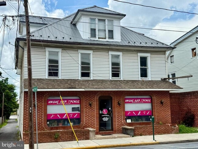 property at 23 S Carlisle St