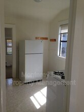 117 18th St in Pacific Grove, CA - Building Photo - Building Photo