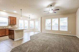 2723 Trinity Glade in San Antonio, TX - Building Photo - Building Photo