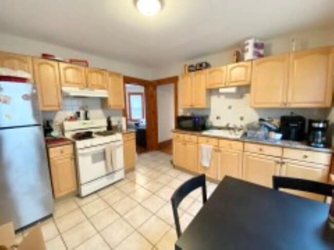 property at 3 Sudan St