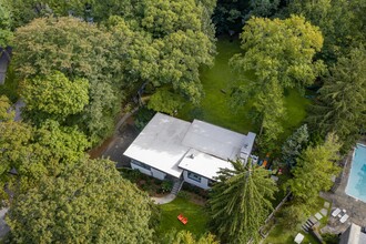 100 Judson Ave in Dobbs Ferry, NY - Building Photo - Building Photo