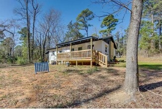 250 Private Rd 8579 in Winnsboro, TX - Building Photo - Building Photo
