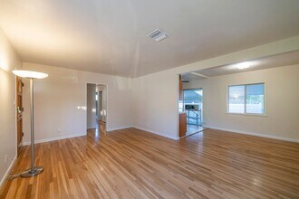 2127 Havemeyer Ln in Redondo Beach, CA - Building Photo - Building Photo