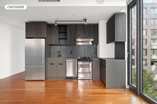54 Noll St in Brooklyn, NY - Building Photo - Building Photo