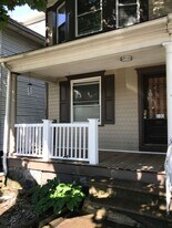 1030 Center St in Bethlehem, PA - Building Photo