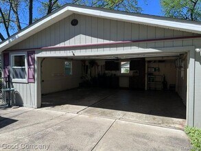 6284 Woodsdale Dr, Unit 1,434 sqft in Grand Blanc, MI - Building Photo - Building Photo