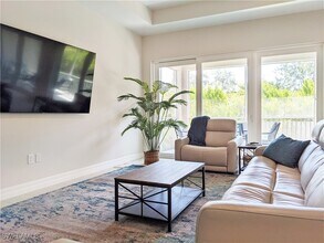 178 Indies Dr E in Naples, FL - Building Photo - Building Photo