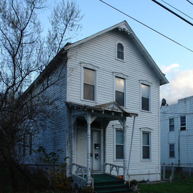 776 2nd Ave in Troy, NY - Foto de edificio - Building Photo
