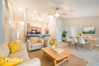 346 NE 23rd St in Cape Coral, FL - Building Photo - Building Photo