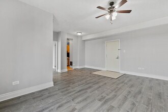 4520 N Clarendon Ave in Chicago, IL - Building Photo - Building Photo