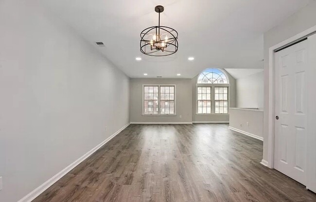 property at 117 Tiffany Blvd