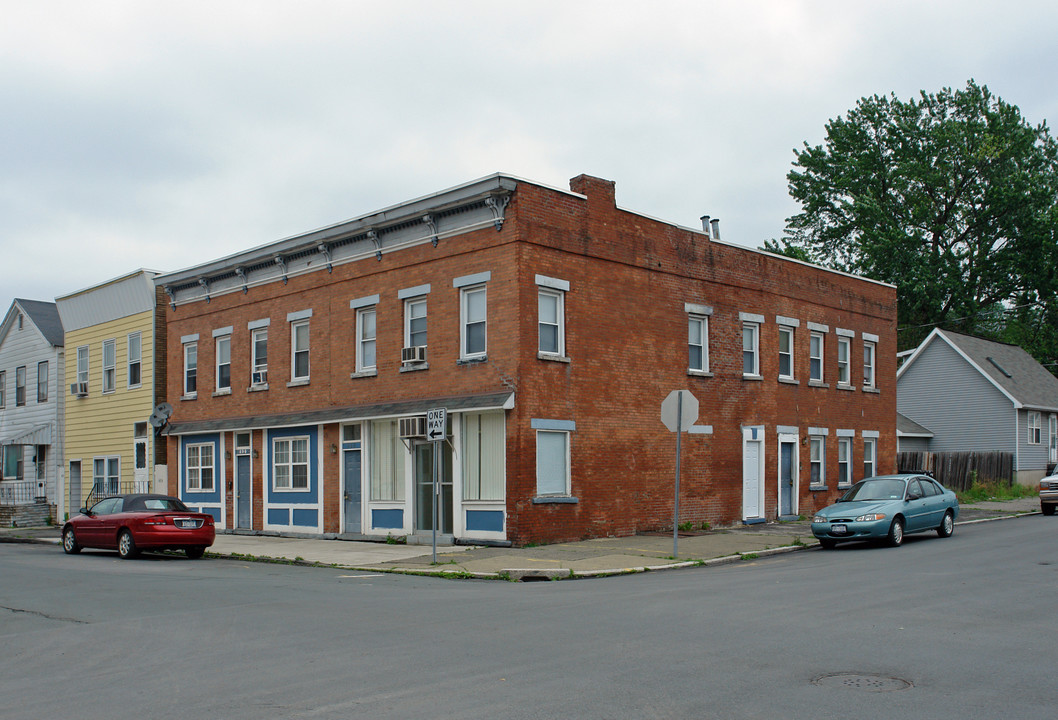 406-408 2nd St in Troy, NY - Building Photo