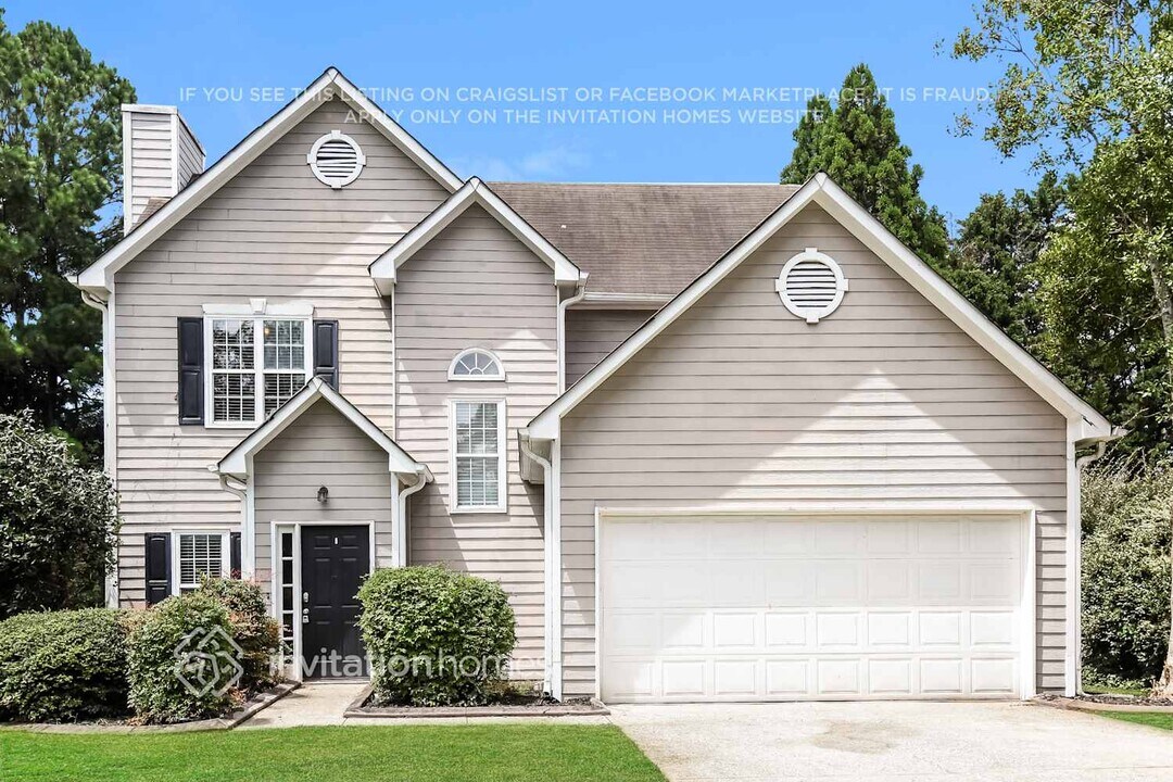 3481 English Oaks Dr NW in Kennesaw, GA - Building Photo