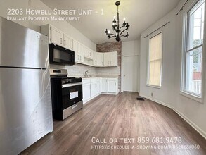 2203 Howell St in Covington, KY - Building Photo - Building Photo