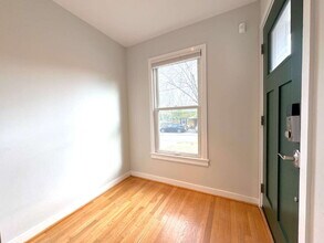 1318 Dewitt Ave in Alexandria, VA - Building Photo - Building Photo