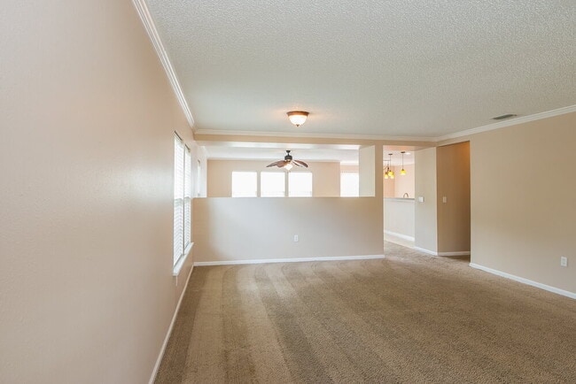 1417 Heather Ct in St. Augustine, FL - Foto de edificio - Building Photo