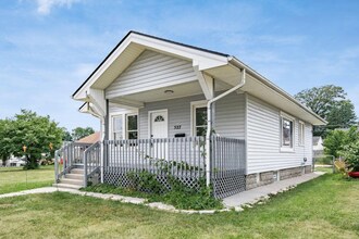 527 Helen St in Columbus, OH - Building Photo - Building Photo