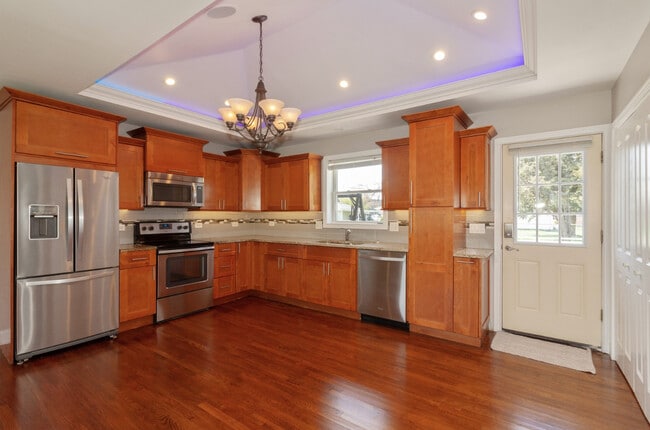 property at 8108 S 85th Ave