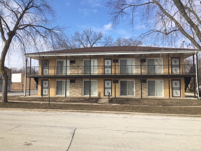 Hazelnut Apartments in Hazel Crest, IL - Foto de edificio - Other