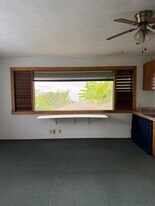 1060 Lower Kimo Dr in Kula, HI - Building Photo
