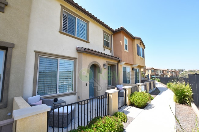 property at 1795 Saltaire Pl