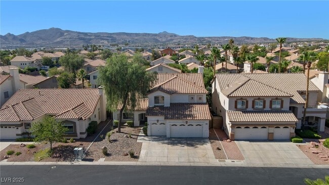 property at 1419 Clipperton Ave