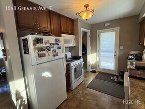 1548 Gervais Ave E in Maplewood, MN - Building Photo - Building Photo