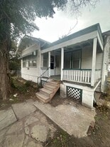 444 Baker St in Salina, KS - Building Photo