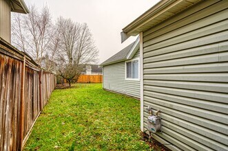 521 Corrin Ave NW in Orting, WA - Building Photo - Building Photo
