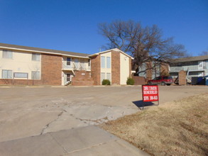 1750 s oliver bldg 3 in Wichita, KS - Building Photo - Other