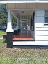 109 E Dalzell St in Shreveport, LA - Building Photo - Building Photo