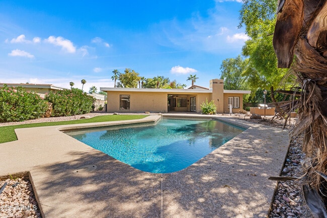 8624 N Timberlane Dr in Scottsdale, AZ - Building Photo - Building Photo