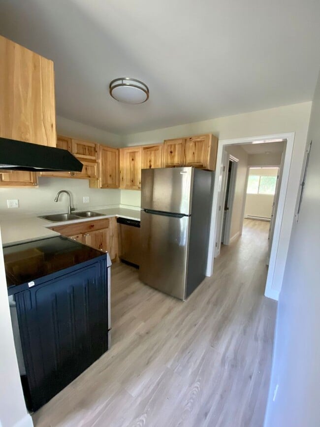 234 Quarry Hl Rd in South Burlington, VT - Building Photo - Building Photo