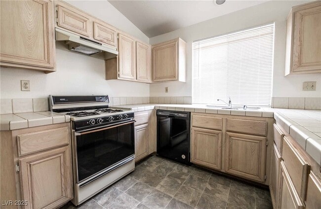 property at 9725 Horizon Hills Dr