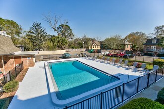 Midtown Place Apartments in Tallahassee, FL - Building Photo - Building Photo