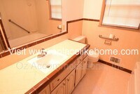 7820 Arlington Ave photo'