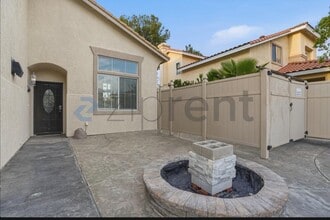33026 Terrace Dr in Temecula, CA - Building Photo - Building Photo