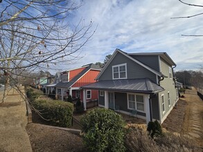 691 Oglethorpe Ave in Athens, GA - Building Photo - Building Photo