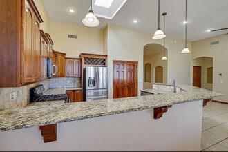 1910 San Fernando Dr in Las Cruces, NM - Building Photo - Building Photo