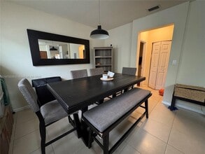 8960 NW 97th Ave in Doral, FL - Building Photo - Building Photo
