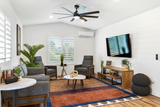 663 S Tulip St in Escondido, CA - Building Photo - Building Photo