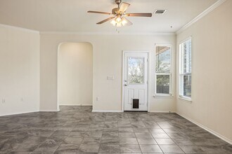 805 Sandhill Branch Dr in Austin, TX - Building Photo - Building Photo