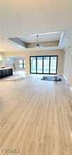 303 SE 14th St in Cape Coral, FL - Foto de edificio - Building Photo