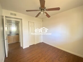 325 S Pioneer in Mesa, AZ - Building Photo - Building Photo