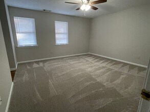 3162 Gwin Oaks Dr in Lawrenceville, GA - Building Photo - Building Photo