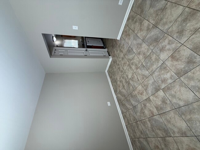 9104 Lincoln Ct in Orland Park, IL - Building Photo - Building Photo