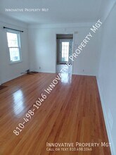 611 Roome Ct in Flint, MI - Building Photo - Building Photo